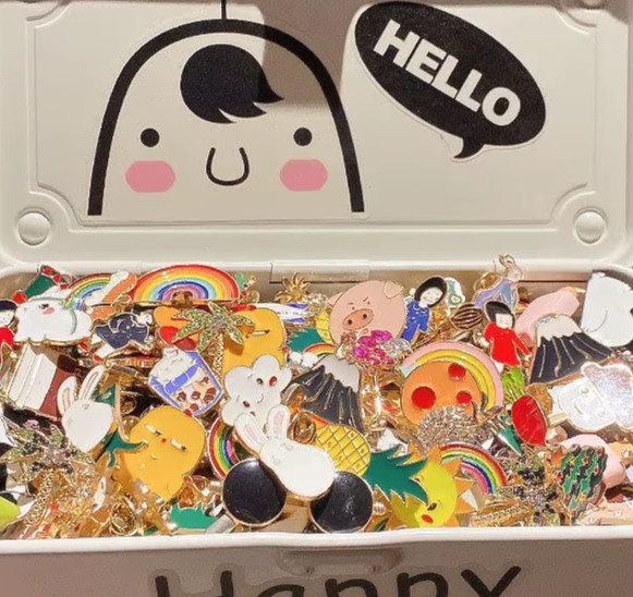 8pc Random Novelty Pins Enamel Pin Set M2