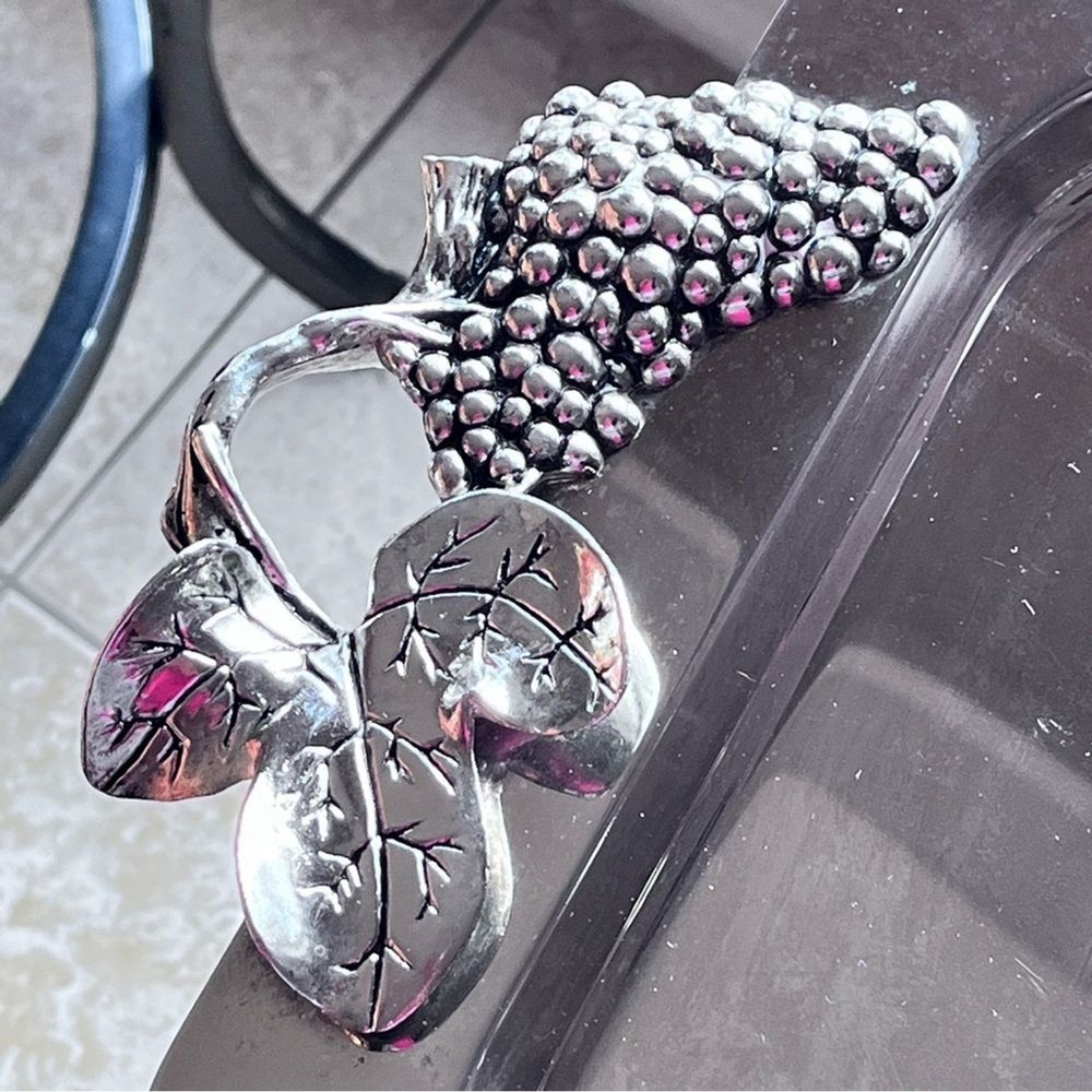 Godiger Vintage Silver-plated Grape cluster Serving Tray