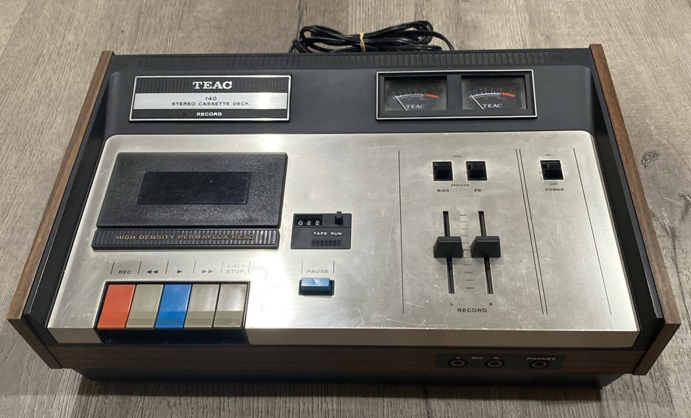 TEAC 140 Stereo Cassette Deck - Good Working Condition