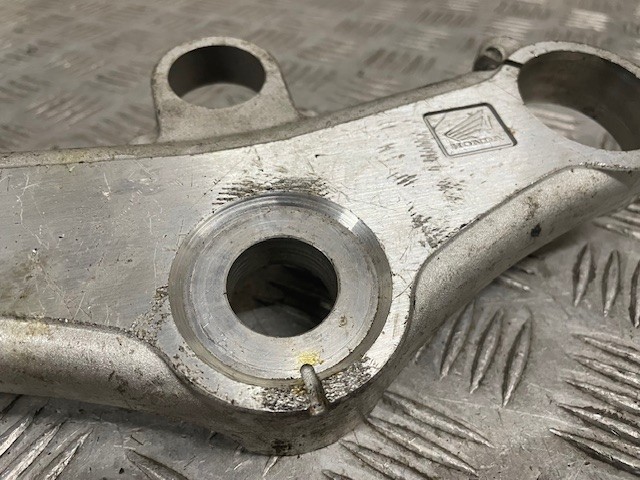 HONDA VFR 800 top yoke