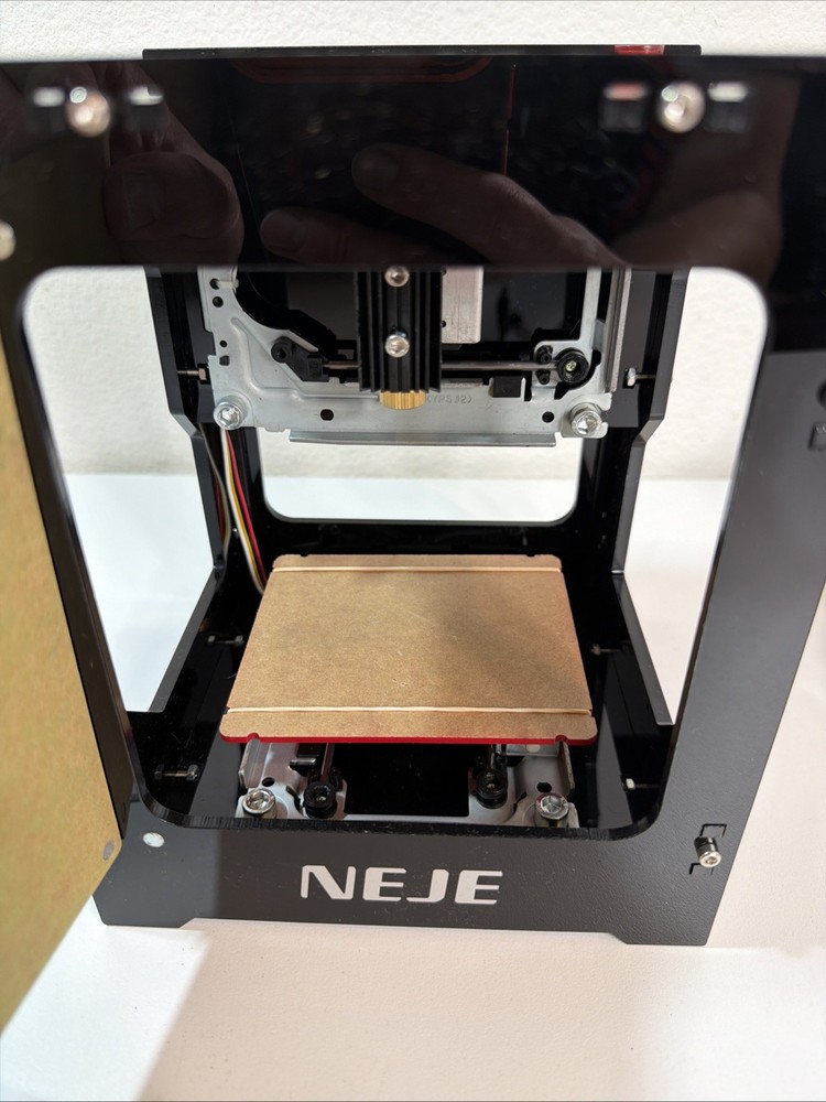 Small Laser Engraving Machine 6x8 IN With Some Testing Samples