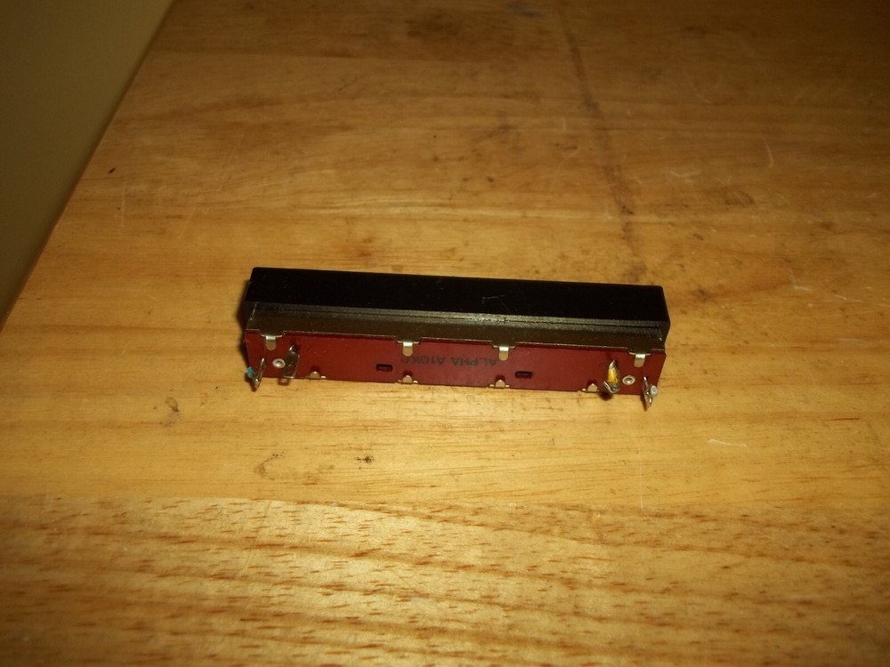 EV BK-842 Stereo Mixer Slider Switch