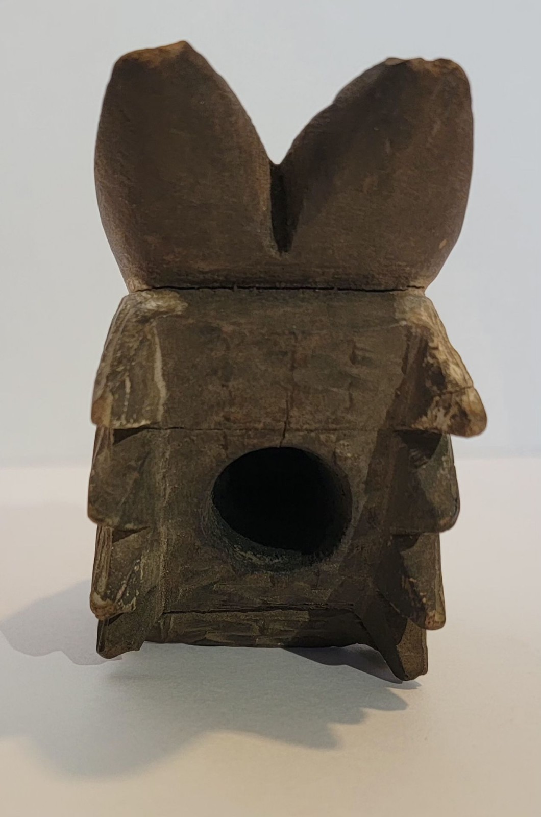 Antique Indian Chief Wood Carved Pipe Handmade Native American Genuine Article