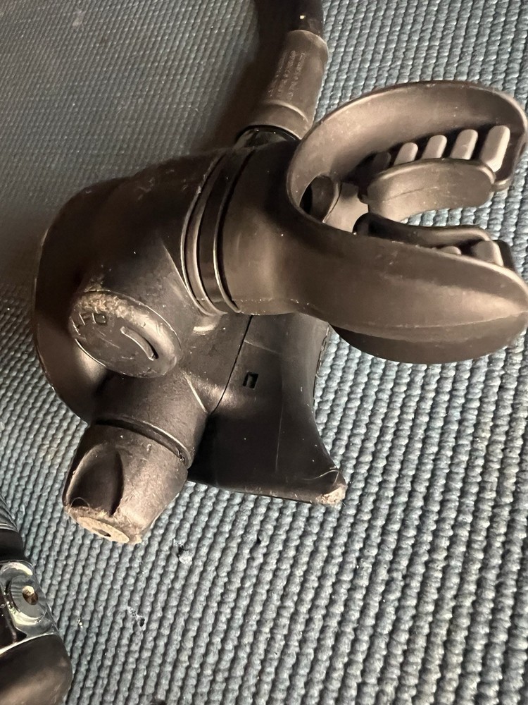 atomic aquatics regulator Z3 Used