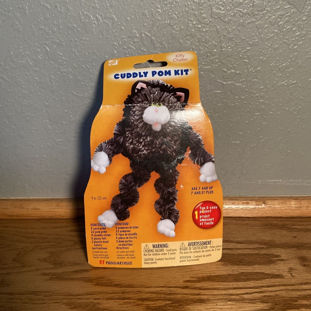 Cuddly Pom Kit Kitty New In Package