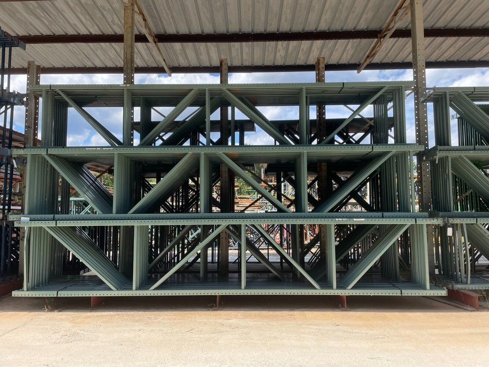 Used 42" x 20' Teardrop Uprights