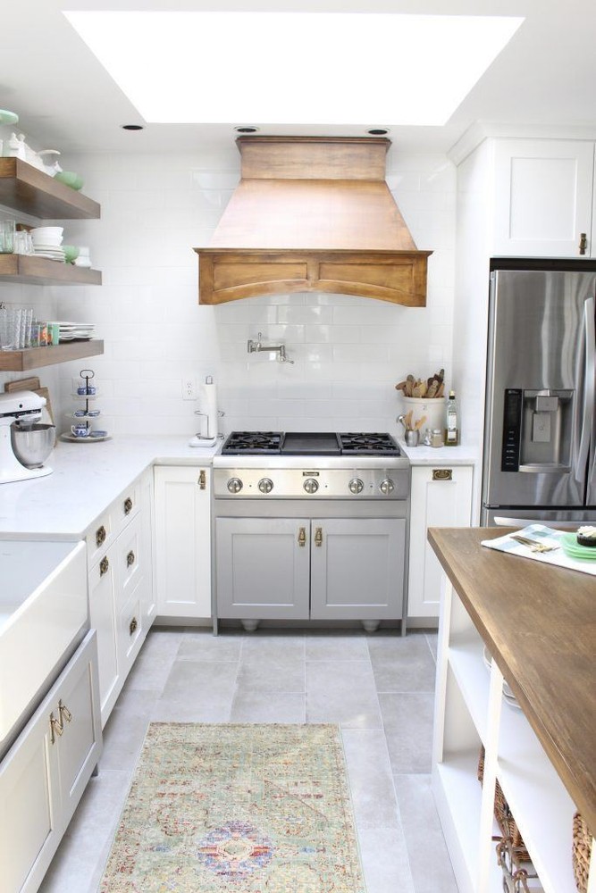 2-1/4" Mission Vertical Bail Pull Antique Brass