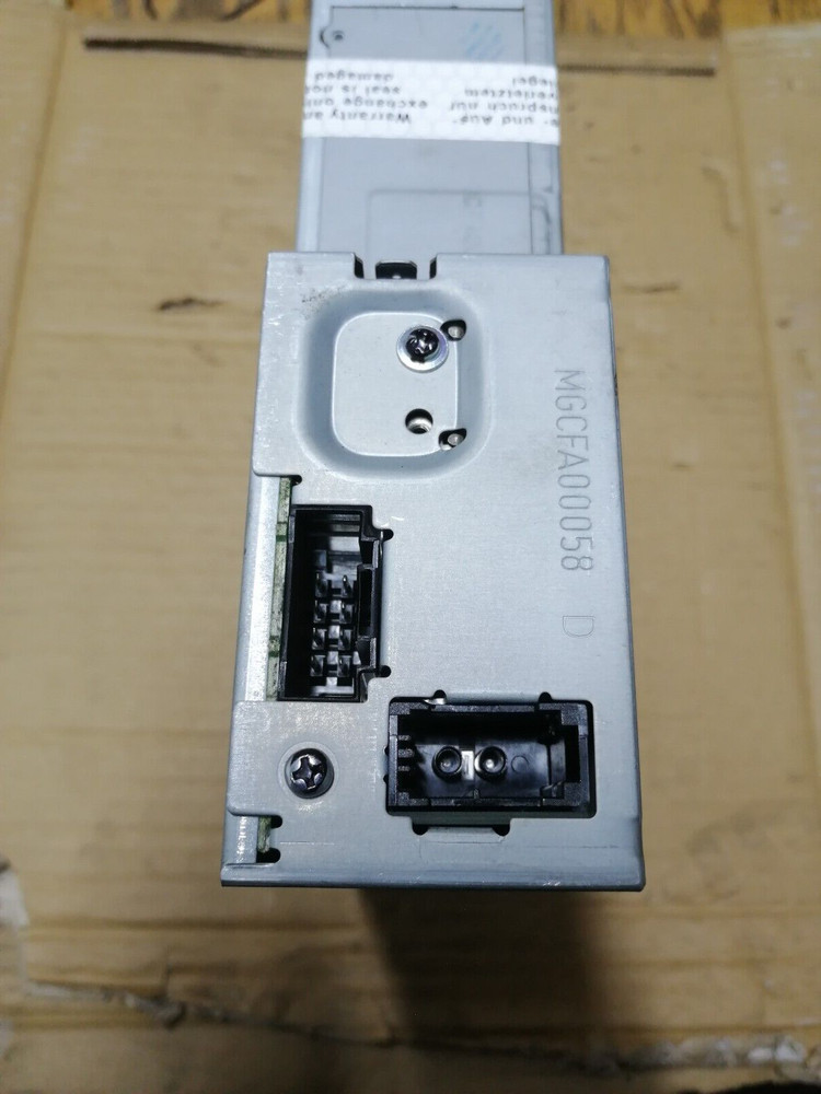 2004-2008 AUDI A6 C6 CD CHANGER PLAYER UNIT 4E0910110E
