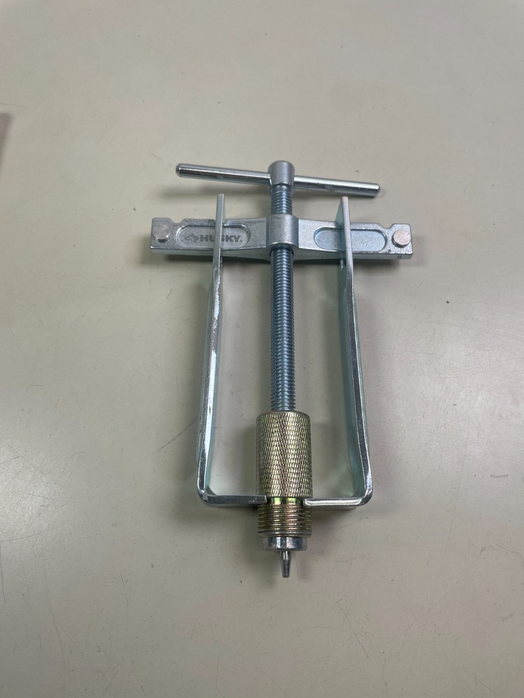 Husky Faucet Handle Compression Sleeve Puller