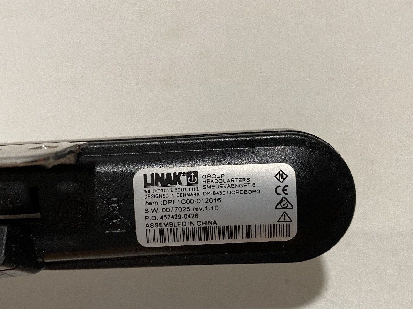 Linak Control Box Model CBD6SP00020A-109 With Cord And Height Controller Bar