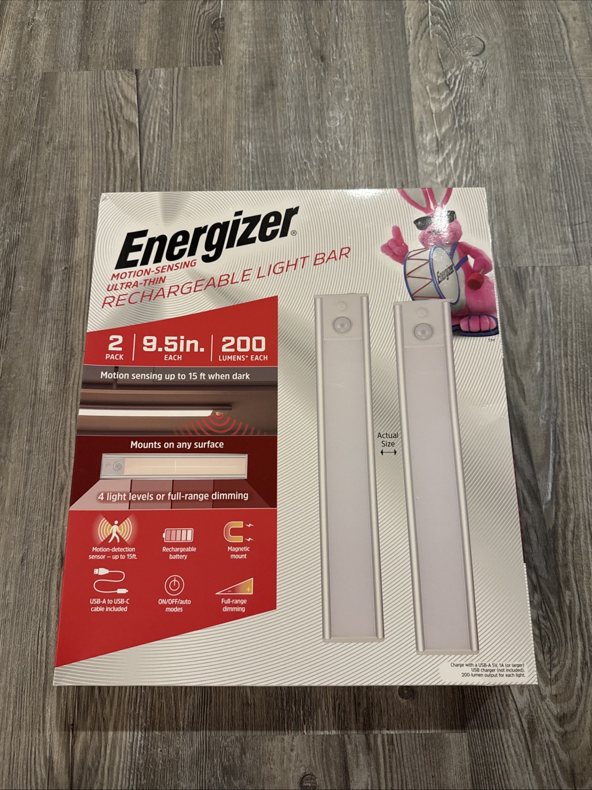 Energizer Rechargeable 200 Lumens Light Bar, Motion-Sensing, Ultra-Thin, 2 Pack