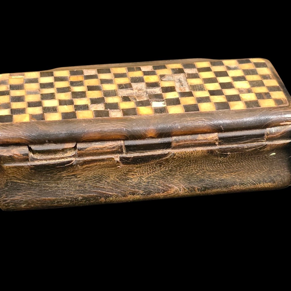 Antique Snuff box checkerboard inlay old
