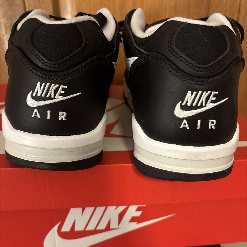 Size 11.5- Nike Air Flight 89 Low Oreo
