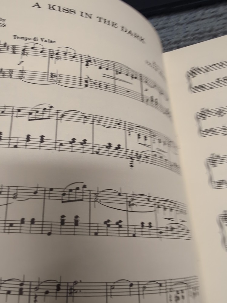 Ten Famous Waltzes