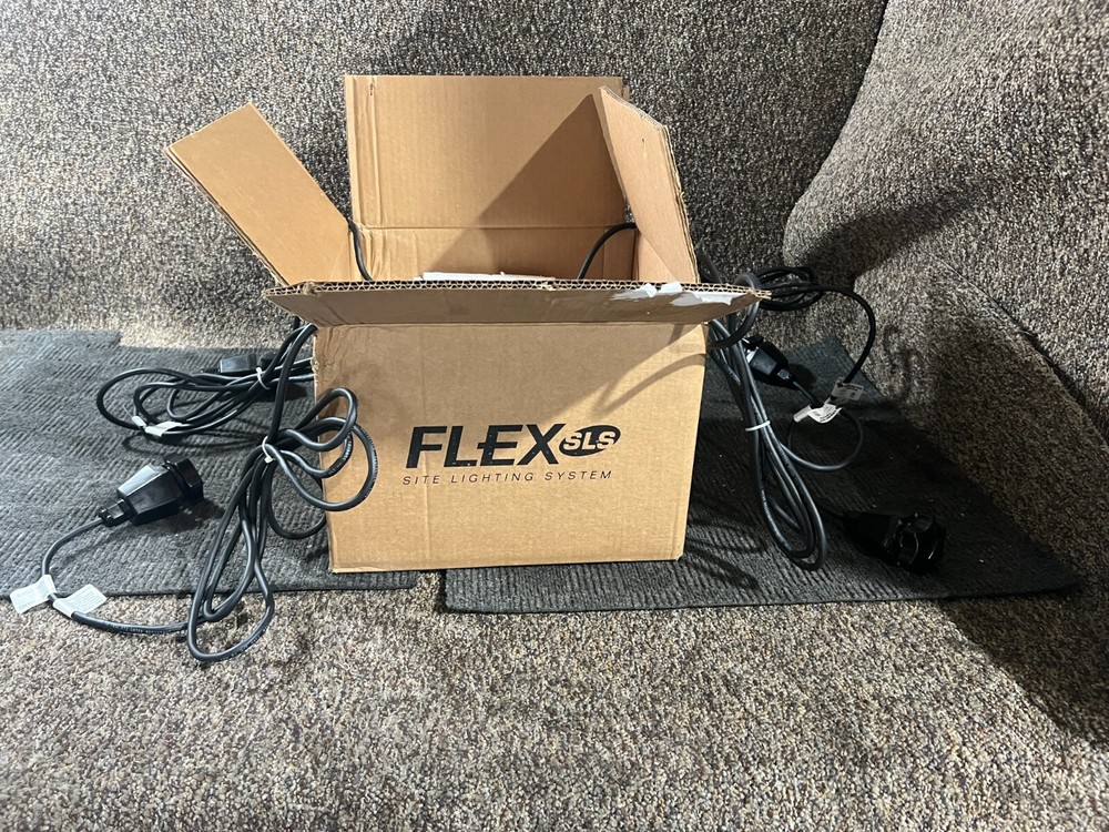 (Box of 4) FLEX SLS FM30A Temporary Construction LED Lighting System 15567