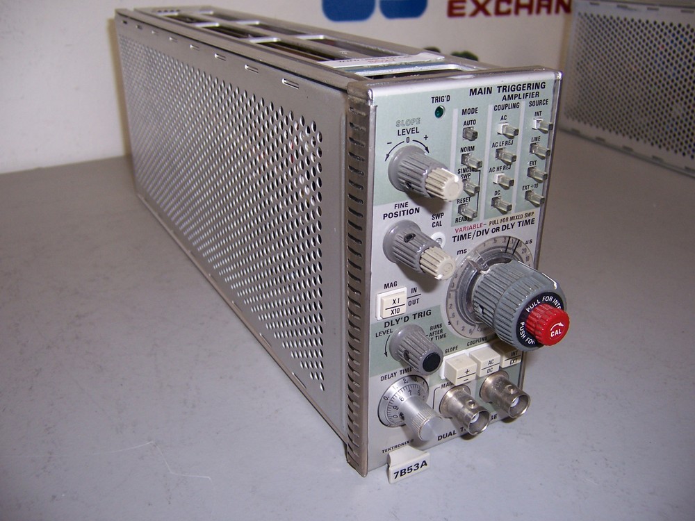 8527 TEKTRONIX 7B53A DUAL TIME BASE