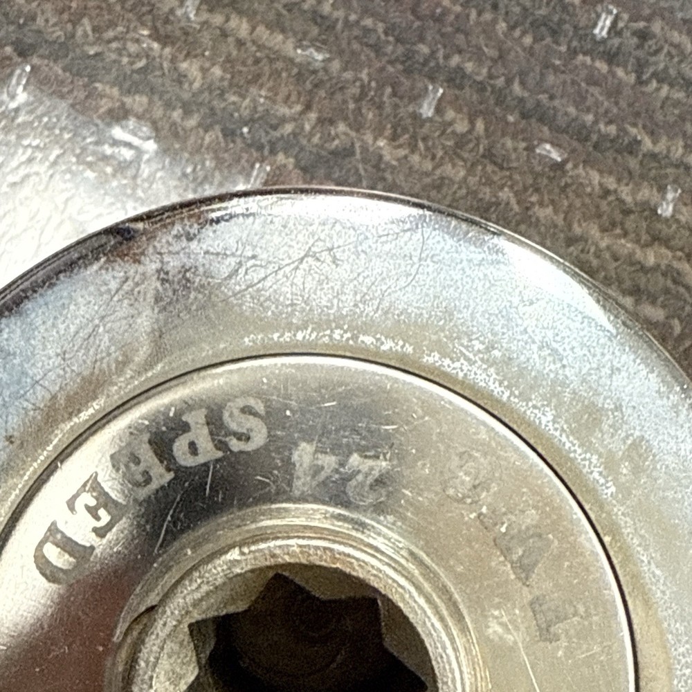 Lewmar Two speed # 24 winch