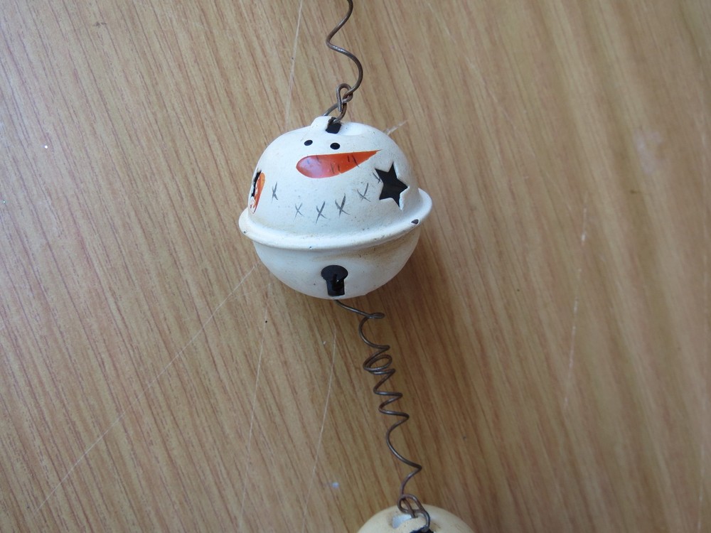 Unbranded Primitive Snowman Jingle Balls String