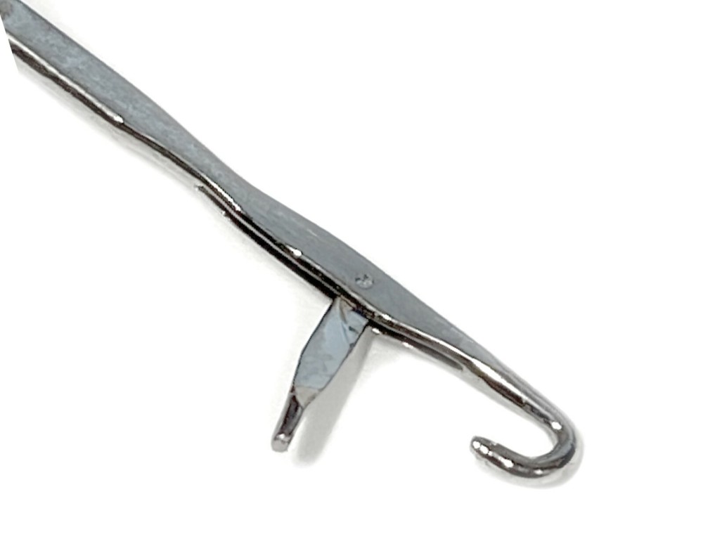 Loop turner (10" long) For sewing projects, perfect for making spaghetti straps,