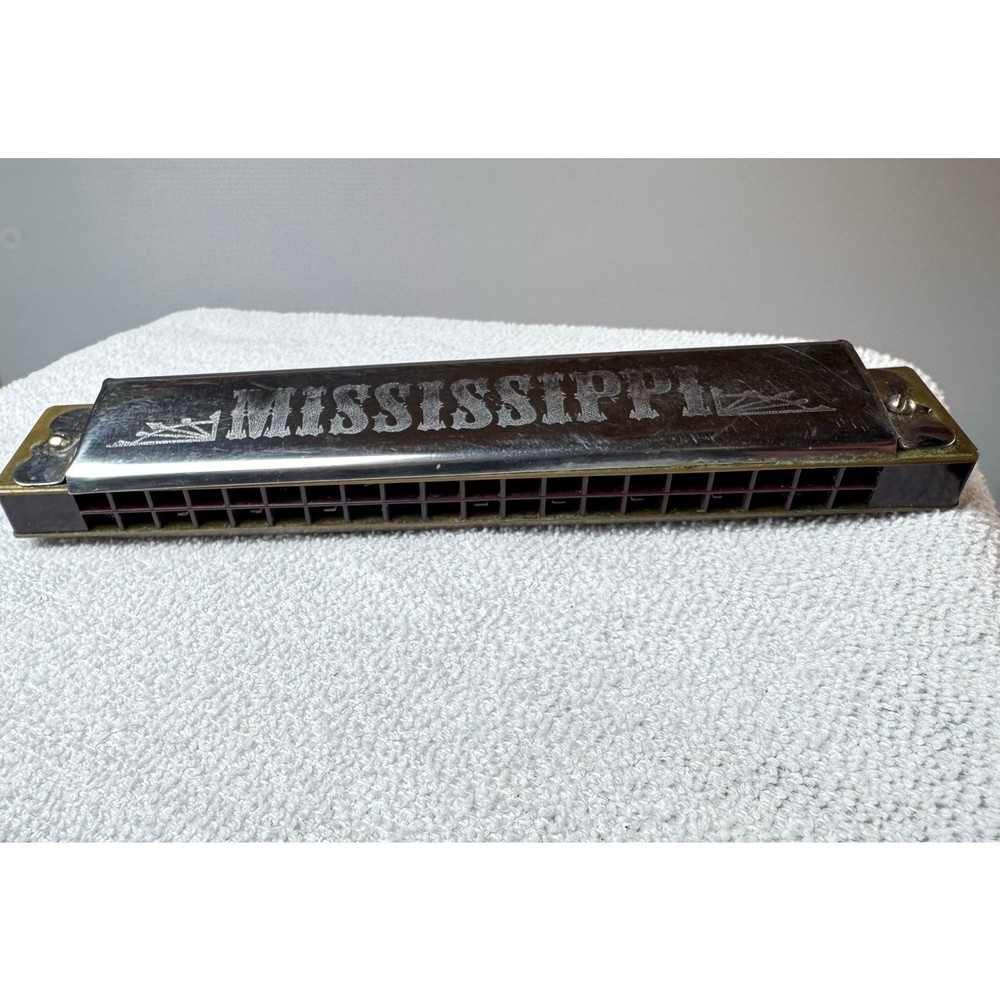 Vintage Mississippi Regal Harmonica ~ Harmonica Co.