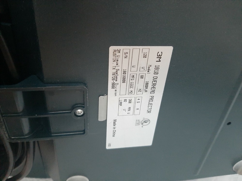 3M 1810 Overhead Projector Model Series 1800AJA