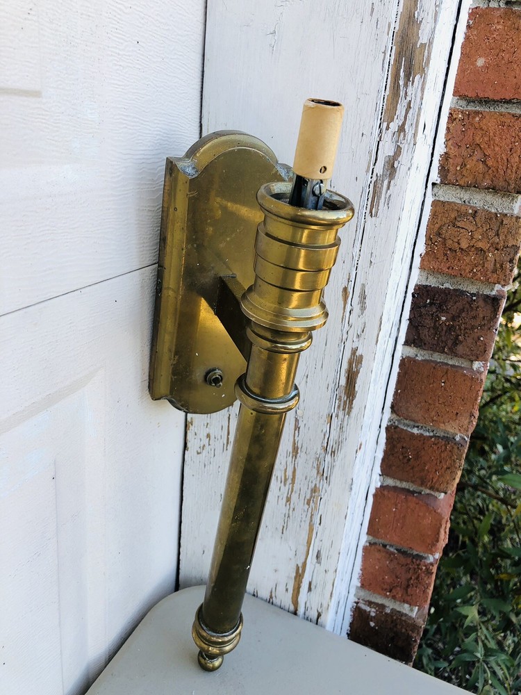 Vintage CHAPMAN Brass Lamp Wall Sconce