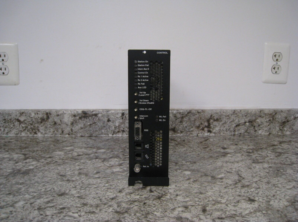 Motorola Quantar Base Station Repeater Control Control Board Faceplate Assy Used