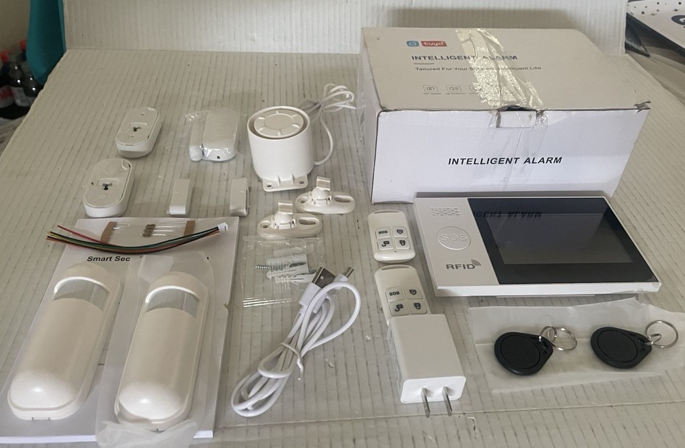 Wireless Smart Home Security Alarm System with RFID