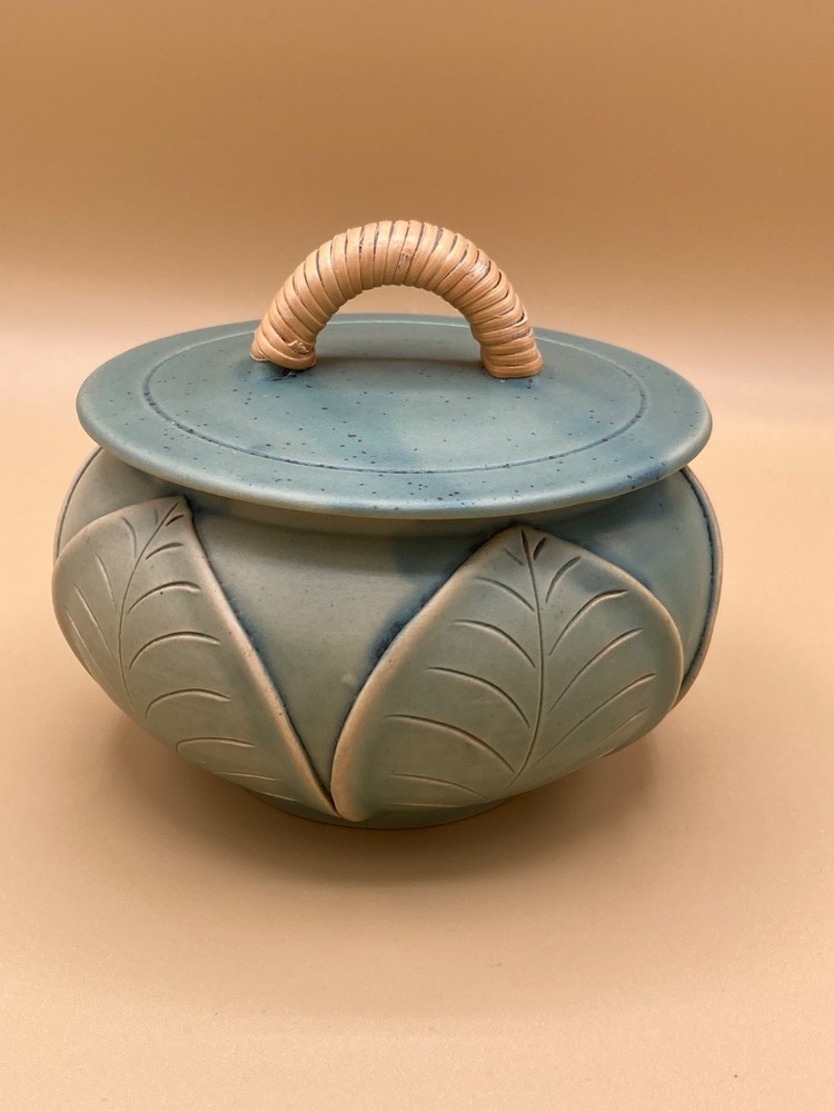 Lidded Ceramic Jar w/Rattan Crafted Handle Leaf Pattern