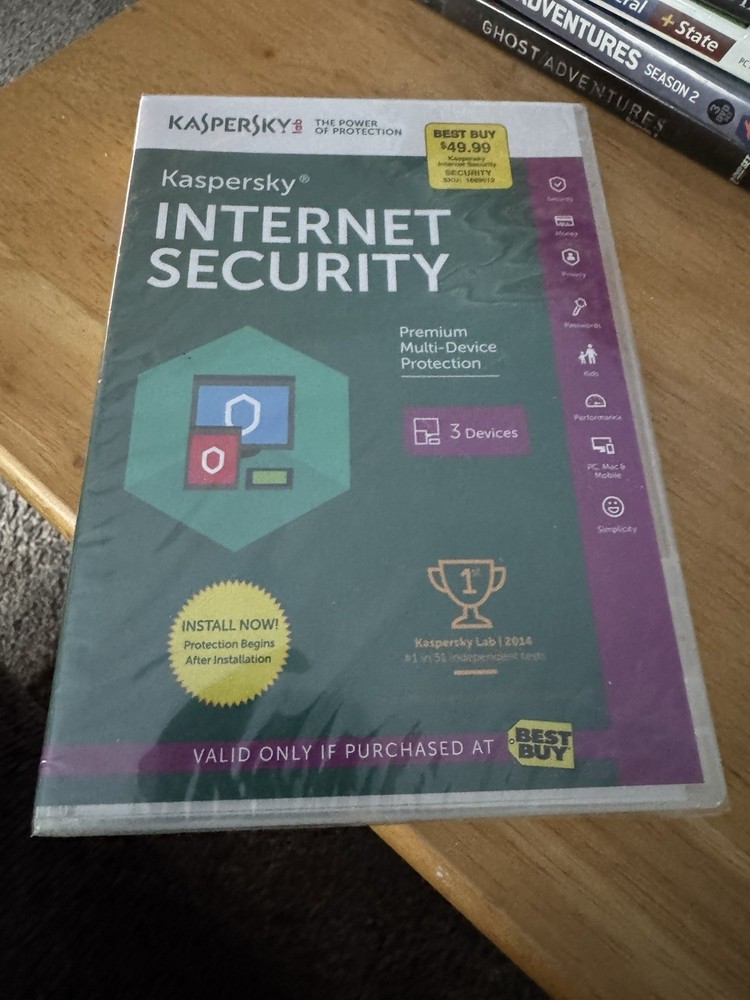 Kaspers Internet Security Premium PC Protection MACs PC & Android  2015 Sealed