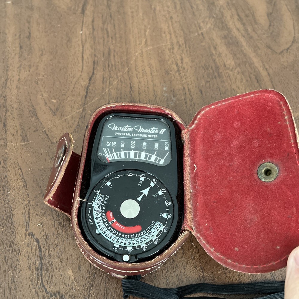 Weston Master II Universal Exposure Meter Model 735 With Case