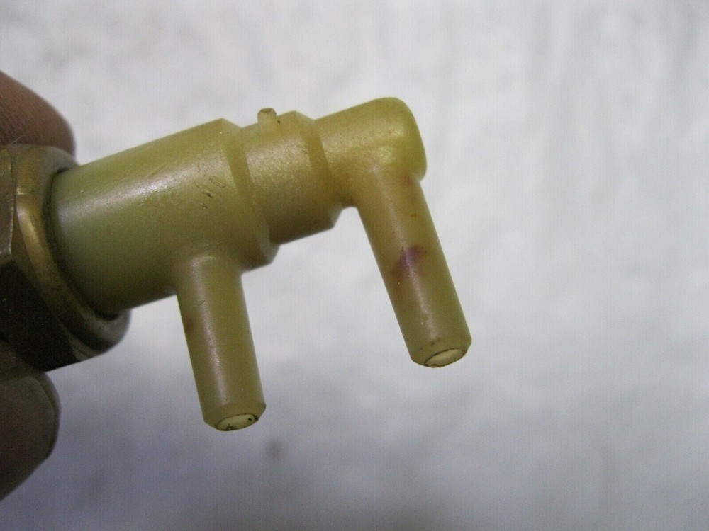 Ported Vacuum Switch Standard Motor Products PVS113