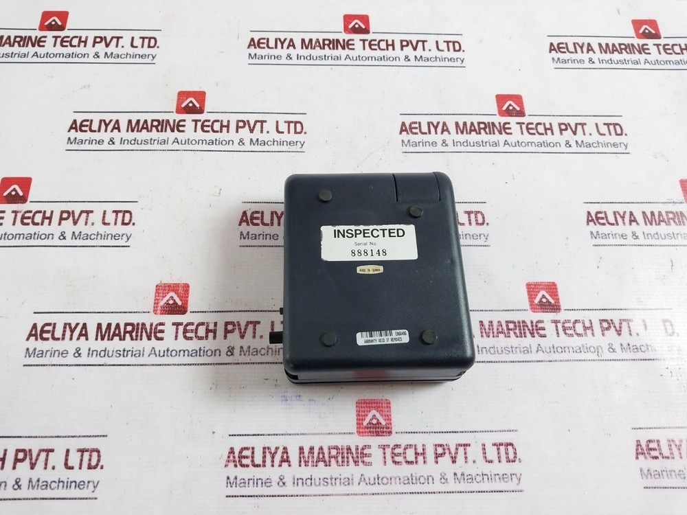 Extech Oyster Series Current Calibrator Adapter E066486 with Case