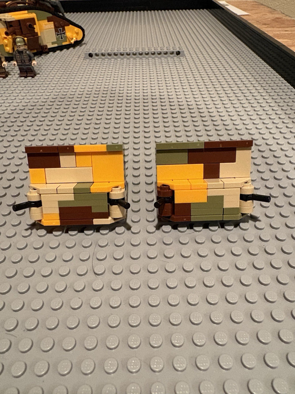 Panzer Brick labs Mark V With Minifigs