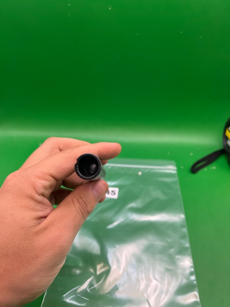 Carbon Fiber Bolt - Need ID