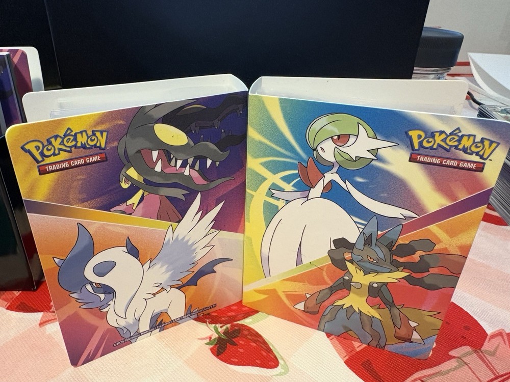 Mega Evolutions Mini Portfolio Binder(30 Page)