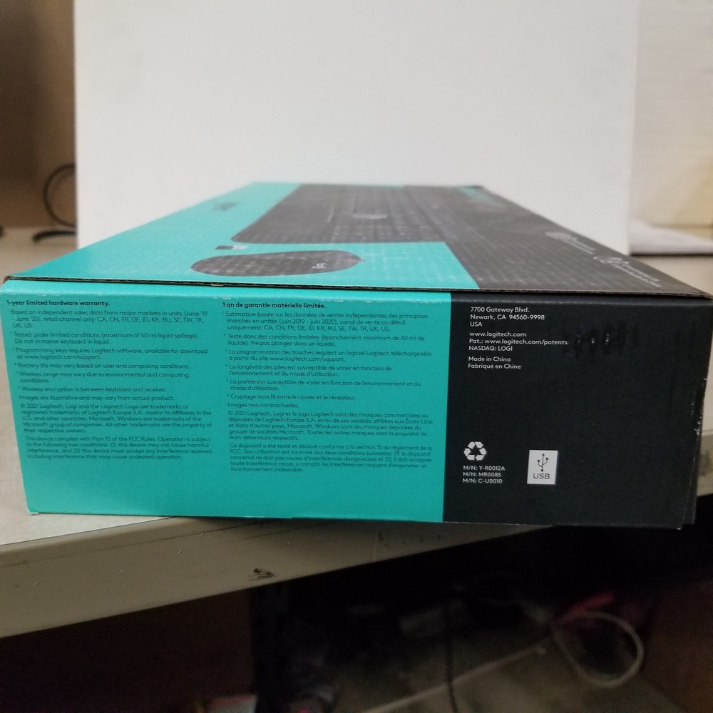 Logitech Advanced Mouse and Keyboard Combo Wireless 920-008981