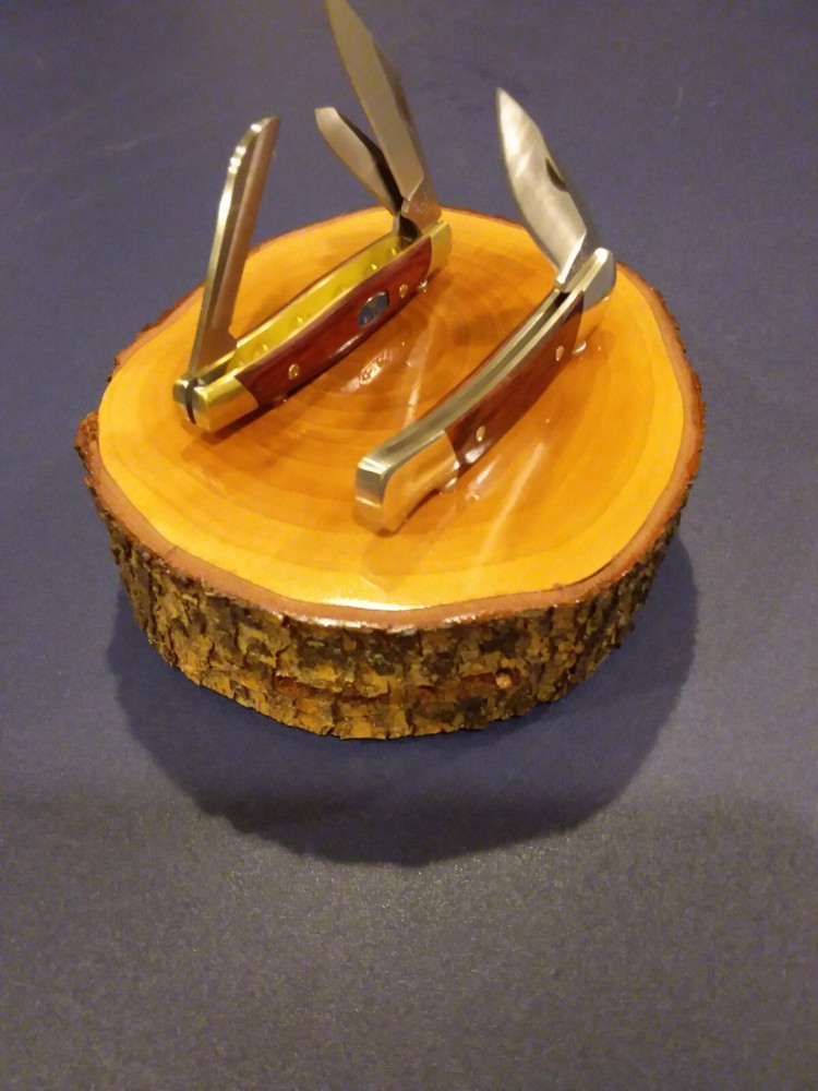 FOLDING KNIFE DISPLAY STAND, SOLID PEAR WOOD