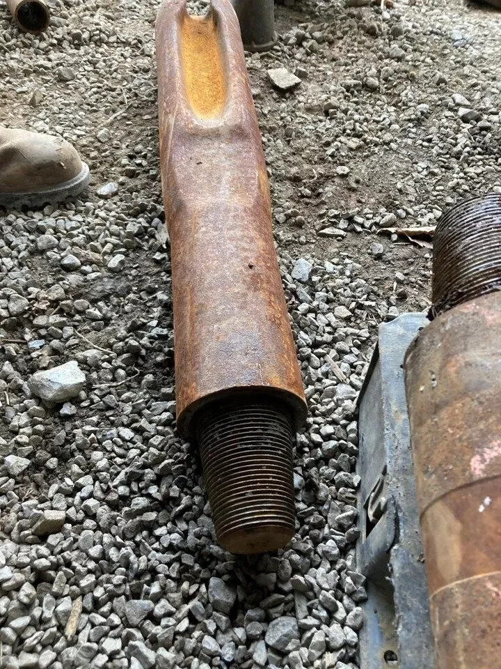 5-1/2” diameter 29” length Cable Tool Drilling Chisel Bit tool joint 3-1/4" API