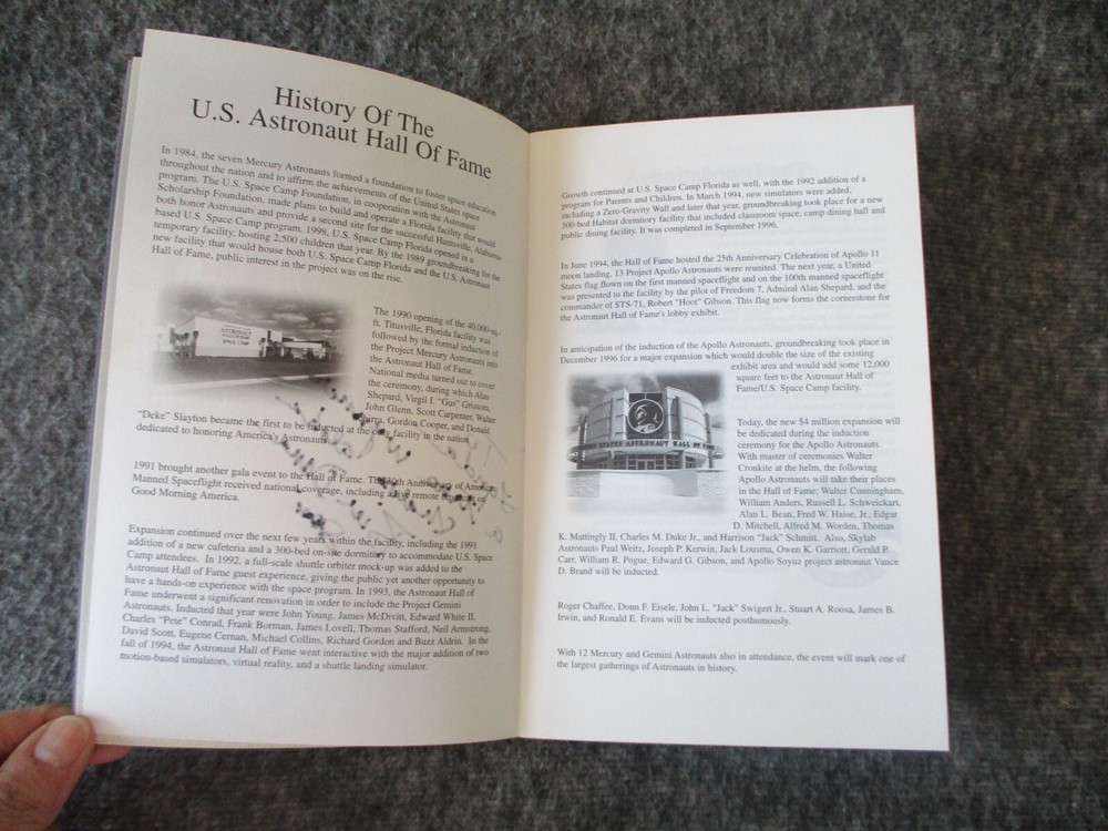 NASA APOLLO ASTRONAUT INDUCTION PROGRAM SIGNED BY WALTER M. SCHIRRA + PEN