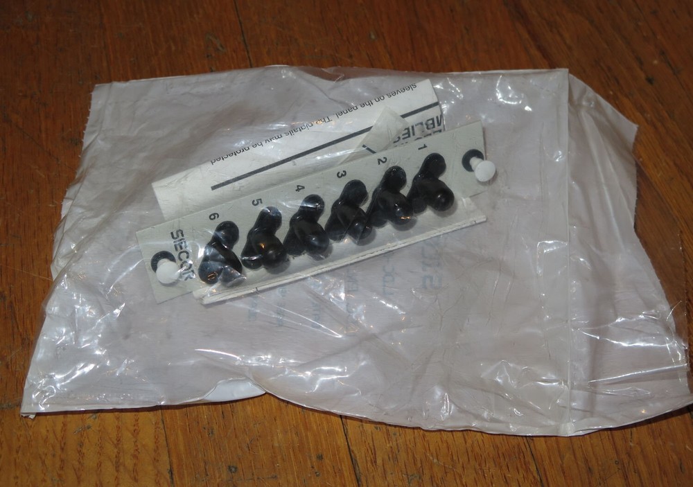 Siecor LDC-CP1P-25 LDC Lightguide Distribution Panel with 6 ST MM Couplings