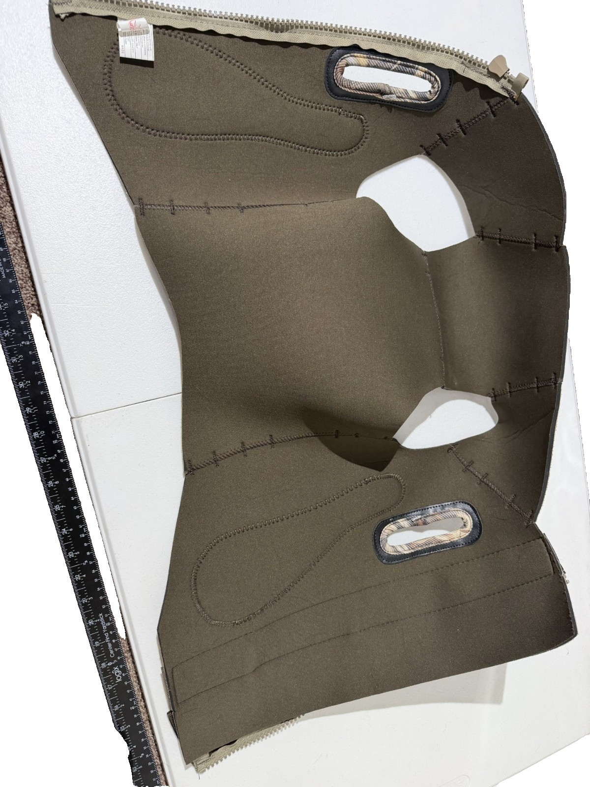 BASS PRO-CABELAS NEOPRENE DOG VEST- NORTHERN FLIGHT SIZE XL-CAMOUFLAUGE/ BROWN