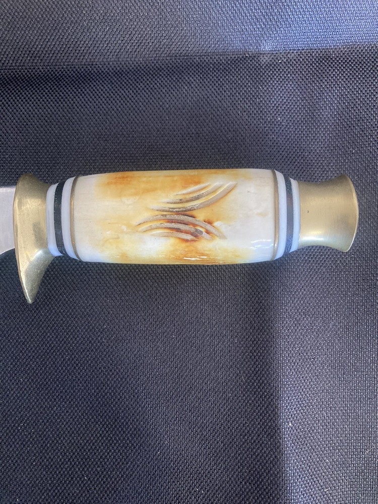 Decorative Bone Handle Hunting Blade Knife with Wolf Display Stand