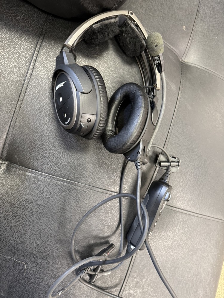 pre owned aviation headsets