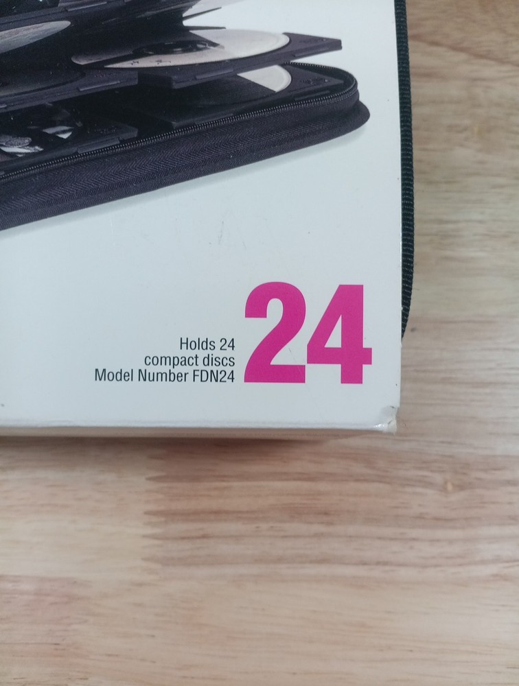 CD Storage Case Compact Disk Wallet Flip Disk New Holds 24 Heavy Duty