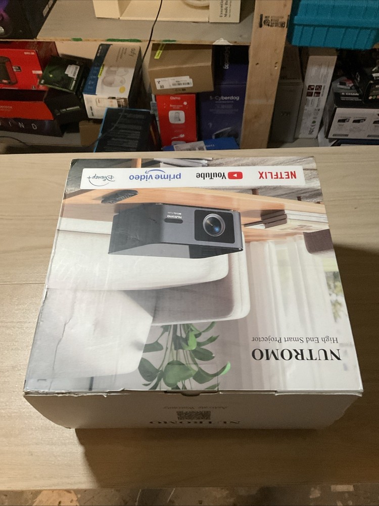 NUTROMO Smart Projector HD Home Theater
