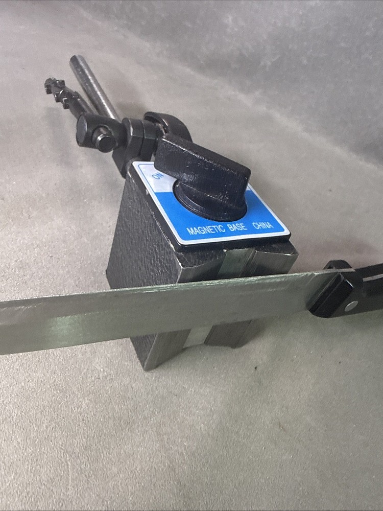 Multipositional Magnetic Base w/Fine Adjustment