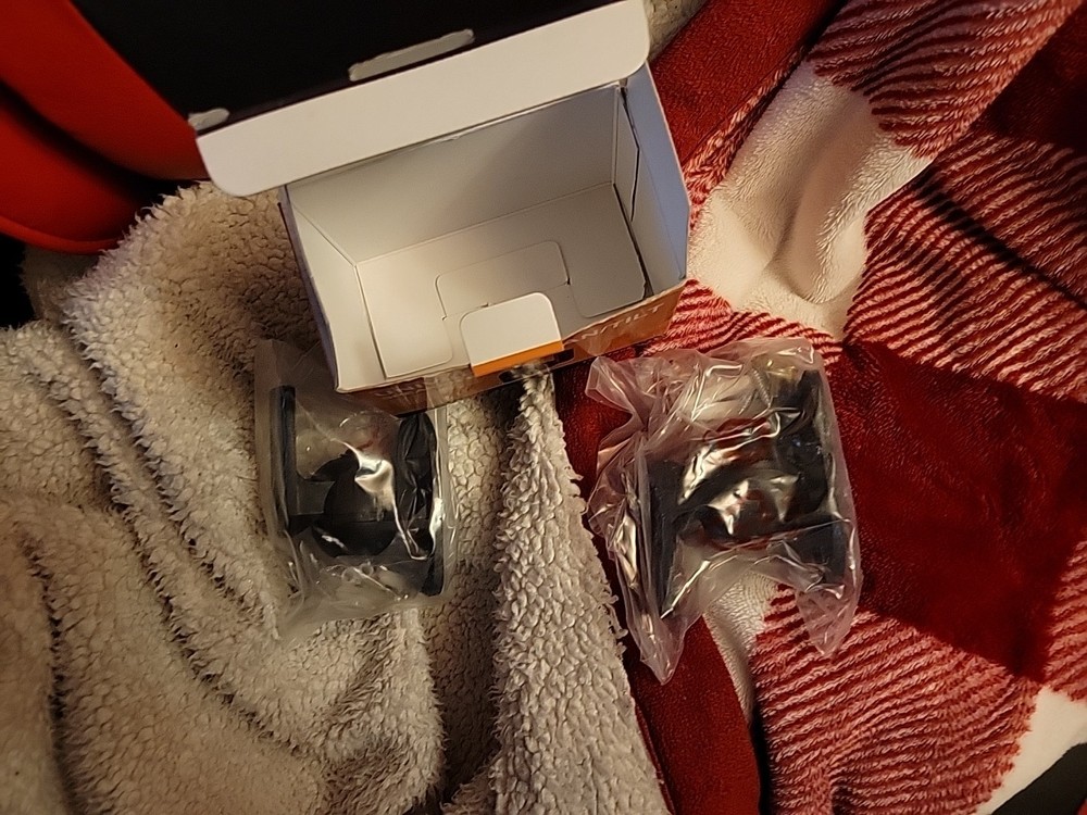 Universal Pan/tilt Speaker Brackets ( Model SB-24)