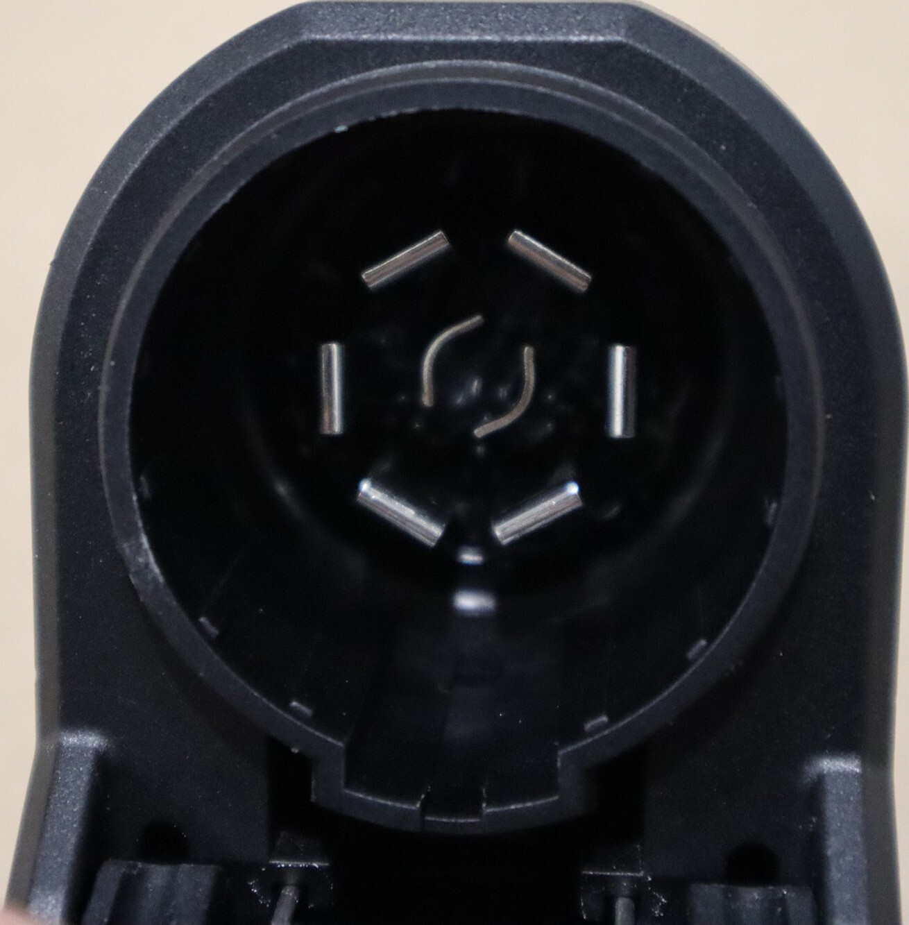 OEM Trailer Towing Wiring Plug FORD Rear Bumper Connector SUPER DUTY F150 Trucks