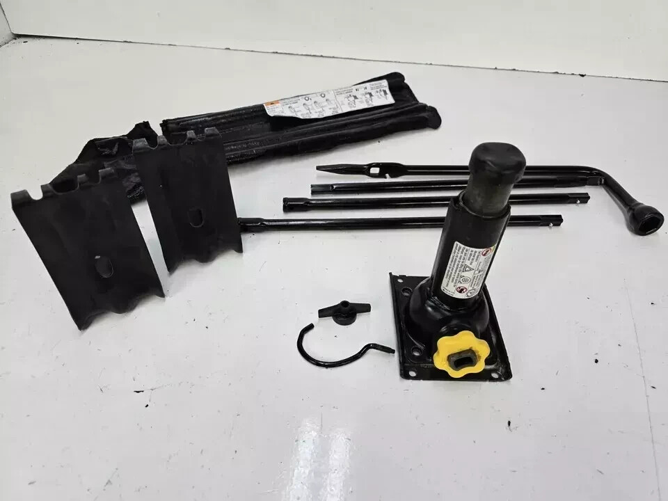 2015-2024 GMC Sierra 1500,2500,3500 Emergency Jack Kit Tools OEM Genuine Part